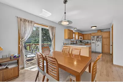 1305 Dewberry Drive, Madison, WI 53719 - Photo 6