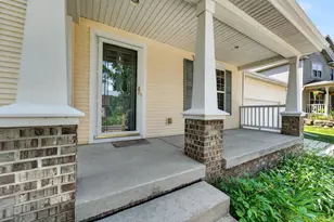 1305 Dewberry Dr, Madison, WI 53719 - Photo 2