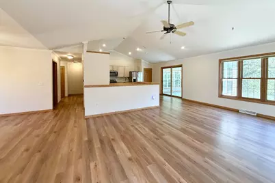 117 Glenn Drive, Cottage Grove, WI 53527 - Photo 6