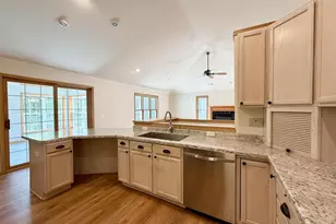 117 Glenn Dr, Cottage Grove, WI 53527 - Photo 12