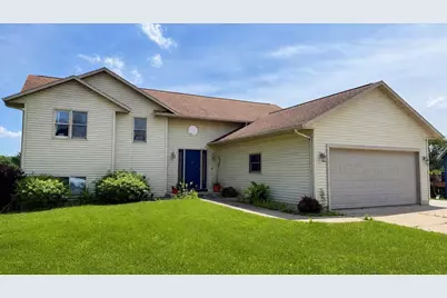 23 Jaz Circle, Reedsburg, WI 53959 - Photo 1