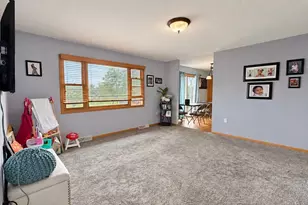 23 Jaz Cir, Reedsburg, WI 53959 - Photo 2