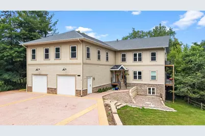 1000 Hillside Drive, Lake Delton, WI 53965 - Photo 12