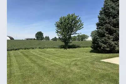 420 Sunset Road #420, Columbus, WI 53925 - Photo 4