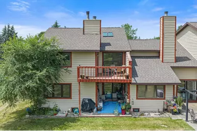 833 County Rd H #8, Wisconsin Dells, WI 53965 - Photo 4
