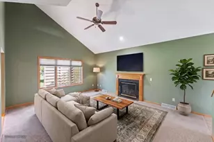 5911 E Open Meadow, Mcfarland, WI 53558 - Photo 8