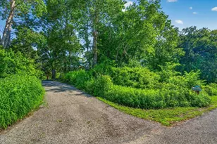 8062 Burr Oak Trail, Cross Plains, WI 53528 - Photo 2