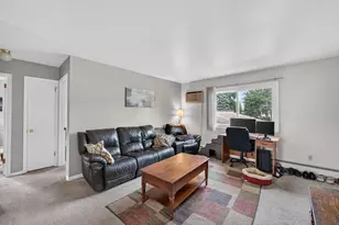 2837 Coolidge St, Madison, WI 53704 - Photo 4