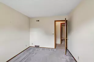 618 Jefferson St, DeForest, WI 53532 - Photo 36