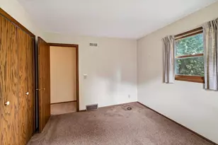 618 Jefferson St, DeForest, WI 53532 - Photo 32