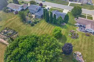 618 Jefferson St, DeForest, WI 53532 - Photo 56