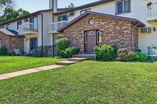 2850 Cimarron Trail, Madison, WI 53719 - Photo 2