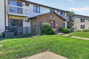 2850 Cimarron Trail, Madison, WI 53719 - Photo 2