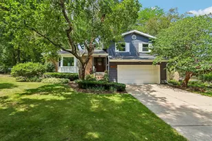 1130 Chapel Hill Rd, Madison, WI 53711 - Photo 2
