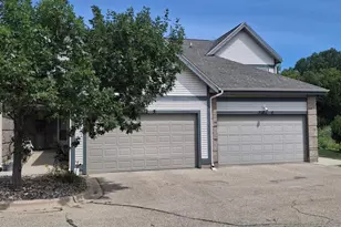 3122 Dorchester Way, Madison, WI 53719 - Photo 2