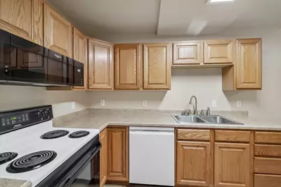 5397 Blue Bill Park Drive #11, Waunakee, WI 53597 - Photo 6