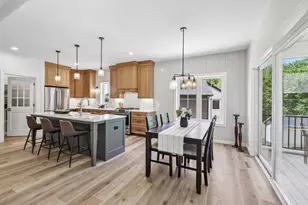 W8778 Blue Violet Ct, Cambridge, WI 53523 - Photo 2
