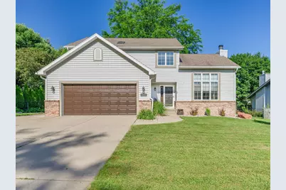 1905 Manchester Crossing, Waunakee, WI 53597 - Photo 1