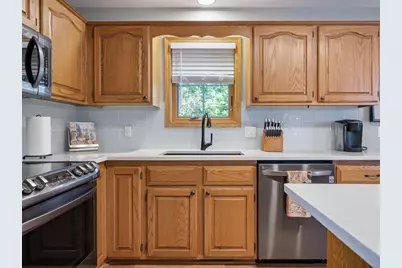 1905 Manchester Crossing, Waunakee, WI 53597 - Photo 14