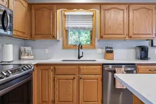 1905 Manchester Crossing, Waunakee, WI 53597 - Photo 14