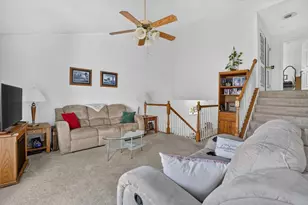 6582 Kristines Way, South Beloit, IL 61080 - Photo 8