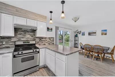 1221 Debra Lane, Madison, WI 53704 - Photo 8