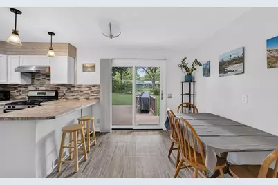 1221 Debra Lane, Madison, WI 53704 - Photo 12