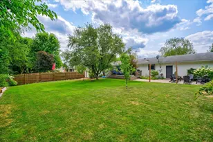 2705 Whitlock Rd, Madison, WI 53719 - Photo 2