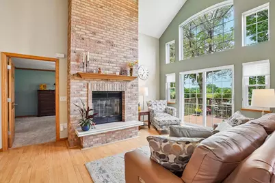 5652 Steeplechase Drive, Waunakee, WI 53597 - Photo 6