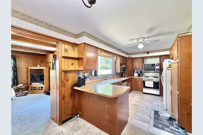 1831 Janie Lane, Beloit, WI 53511 - Photo 6