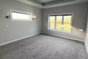 307 Prairie St, Fall River, WI 53932 - Photo 12