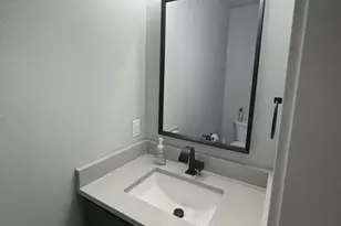 307 Prairie St, Fall River, WI 53932 - Photo 10