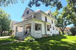 414 Carrington St, Waupun, WI 53963 - Photo 4