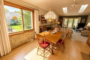 726 Kensington Square, Stoughton, WI 53589 - Photo 8