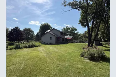 5352 N River Road, Janesville, WI 53545 - Photo 68