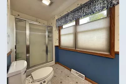 5352 N River Road, Janesville, WI 53545 - Photo 36