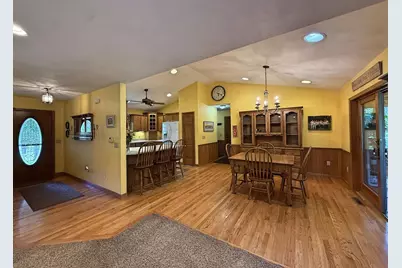 5352 N River Road, Janesville, WI 53545 - Photo 24