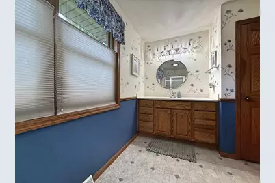 5352 N River Road, Janesville, WI 53545 - Photo 38