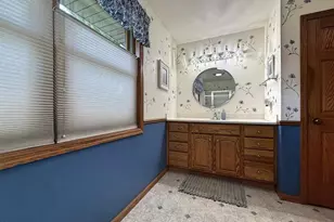 5352 N River Rd, Janesville, WI 53545 - Photo 38