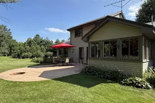 5352 N River Rd, Janesville, WI 53545 - Photo 6