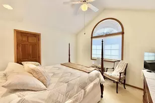 2078 Regal Oaks Ct, Beloit, WI 53511 - Photo 36