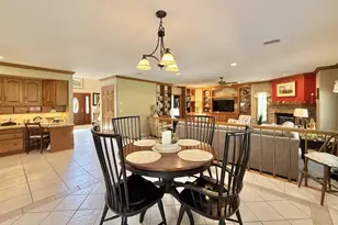2078 Regal Oaks Ct, Beloit, WI 53511 - Photo 18