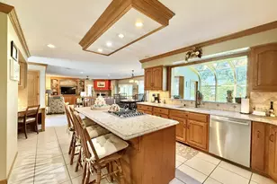 2078 Regal Oaks Ct, Beloit, WI 53511 - Photo 10