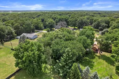 5441 S Driftwood Drive, Janesville, WI 53546 - Photo 4