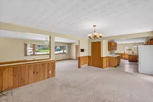 621 W Division St, Ridgeville, WI 53533 - Photo 12