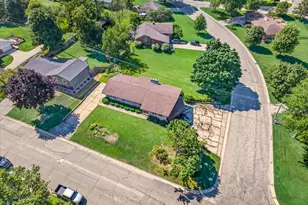 621 W Division St, Ridgeville, WI 53533 - Photo 42