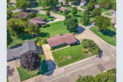 621 W Division Street, Ridgeville, WI 53533 - Photo 40