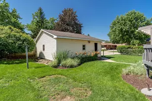 2026 Merrill St, Beloit, WI 53511 - Photo 6