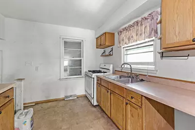 1327 E Road Nine, Edgerton, WI 53534 - Photo 16