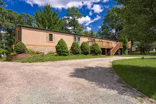 2180 Wisconsin St, Friendship, WI 53934 - Photo 12